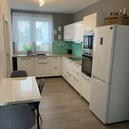 Apartament Tolarova Pardubice